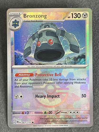 Bronzong 2025 Prismatic Evolutions #067/131 Near Mint