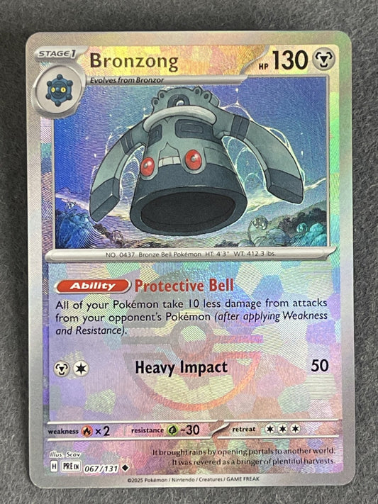 Bronzong 2025 Prismatic Evolutions #067/131 Near Mint
