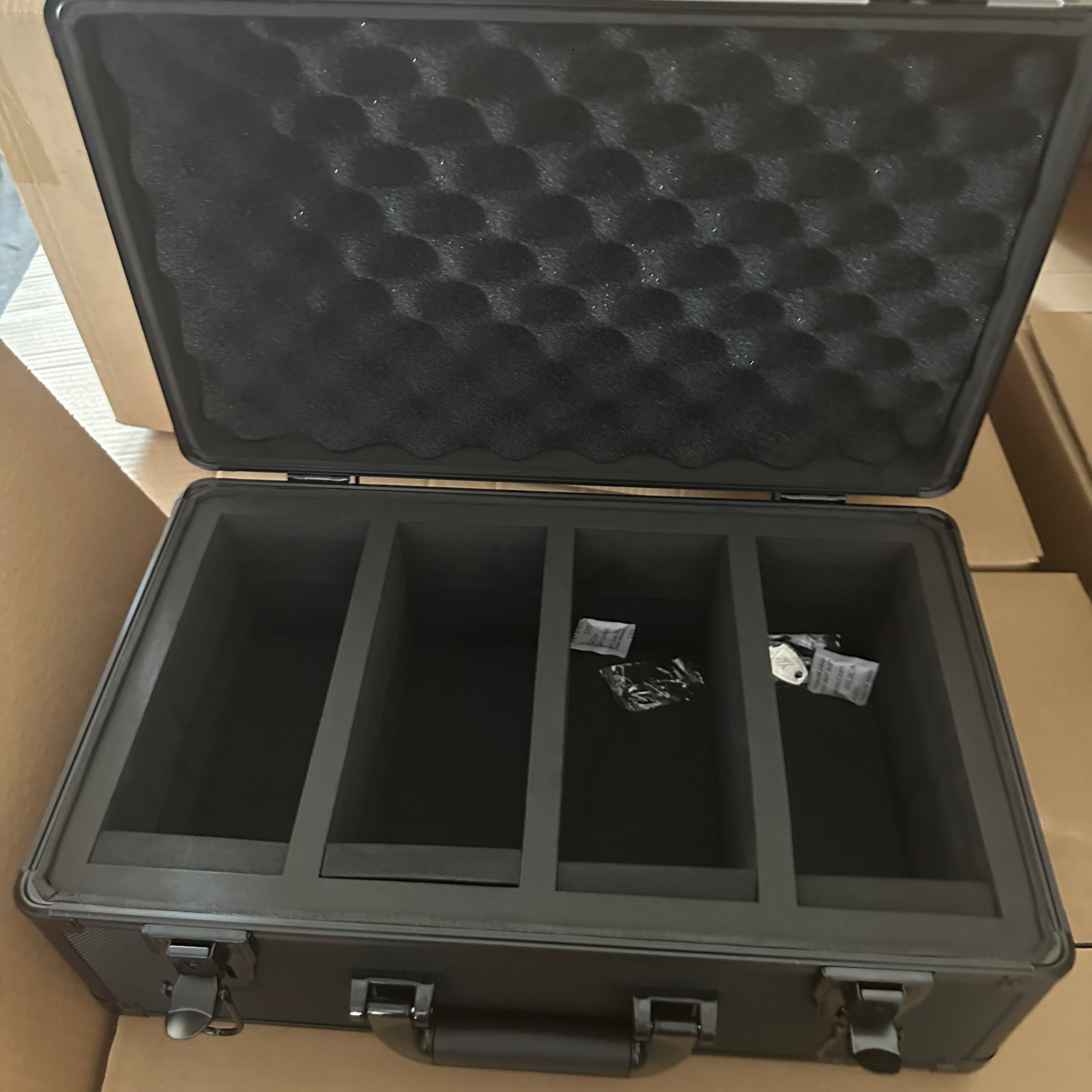 EVORETRO Aluminum Graded Case with Key System