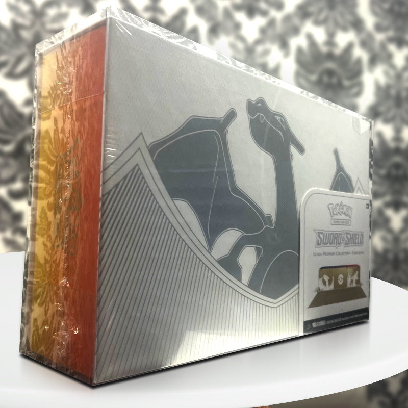 Pokémon TCG Sword and Shield Charizard Ultra Premium Collection EVORETRO PET Box Display Case