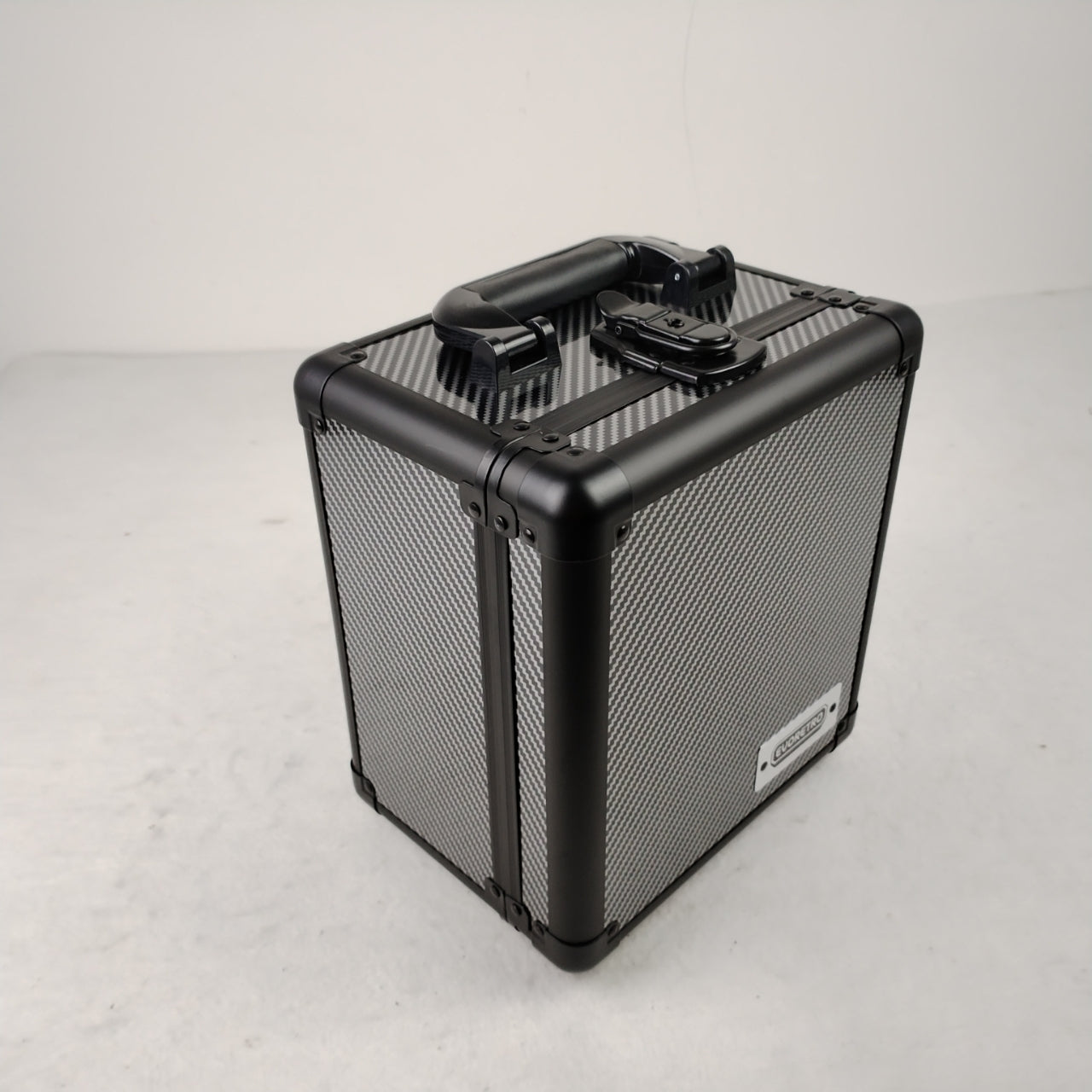 EVORETRO Aluminum Graded Case with Key System