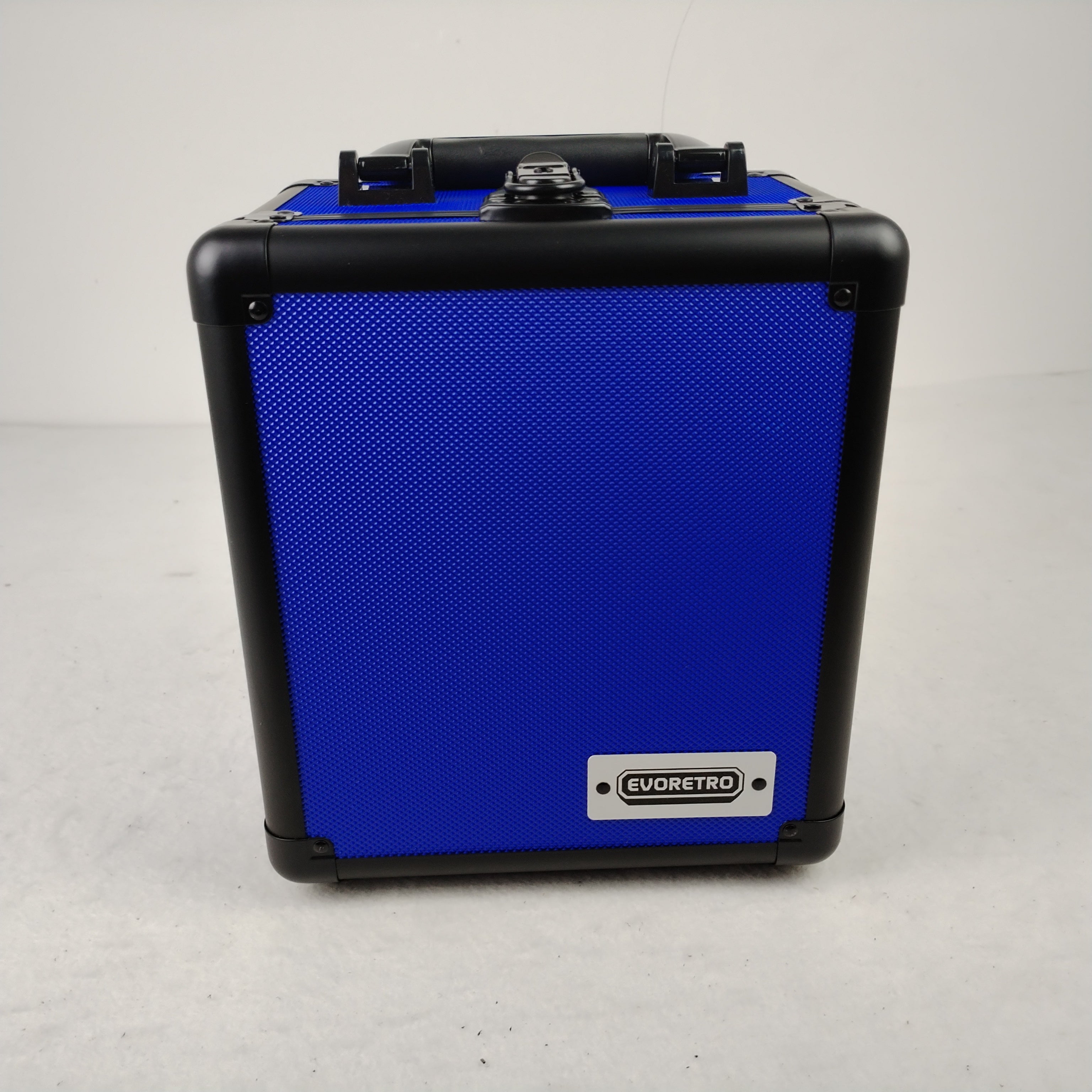 EVORETRO Aluminum Graded Case with Key System