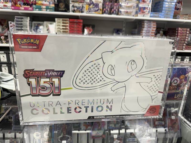 EVORETRO Acrylic Case Display for Pokemon 151 Scarlet Mega Charizard EX & Violet Ultra-Premium Collection Box