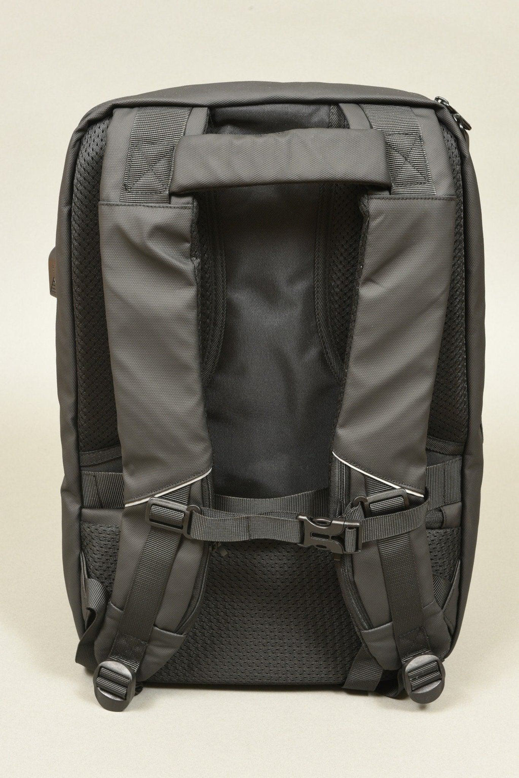EVORETRO Backpack & Grading Case Bundle – Secure Travel Storage for Graded Cards & Collectibles